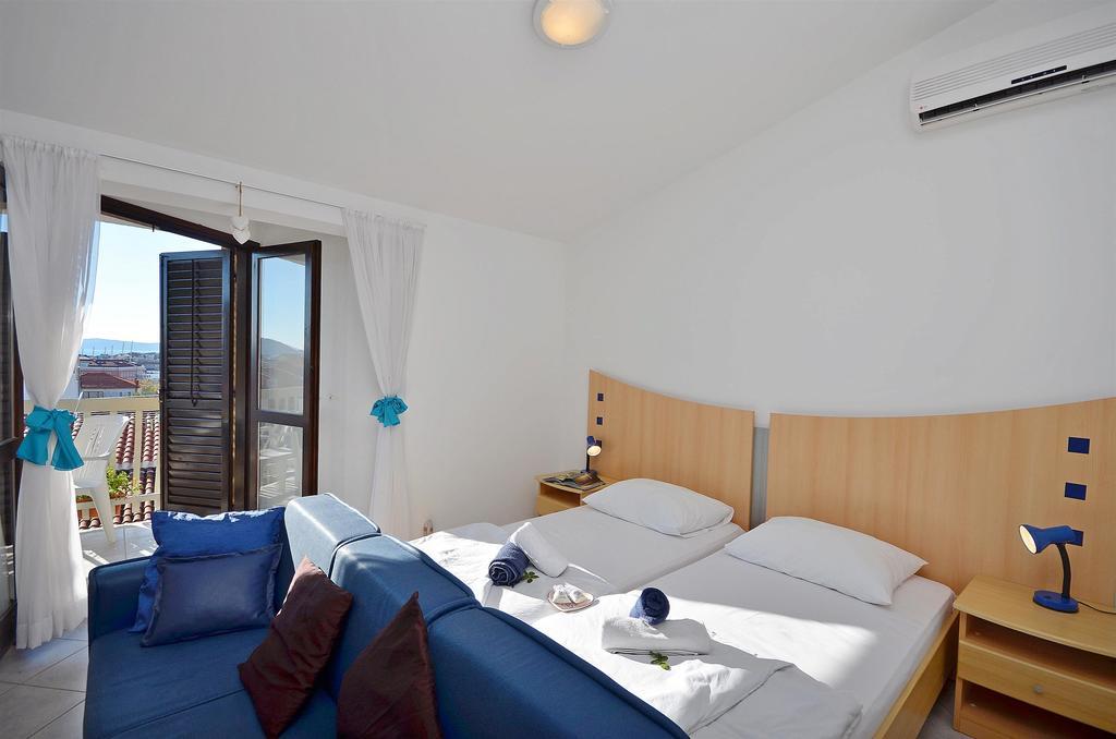 Apartments Mira Трибунь Экстерьер фото