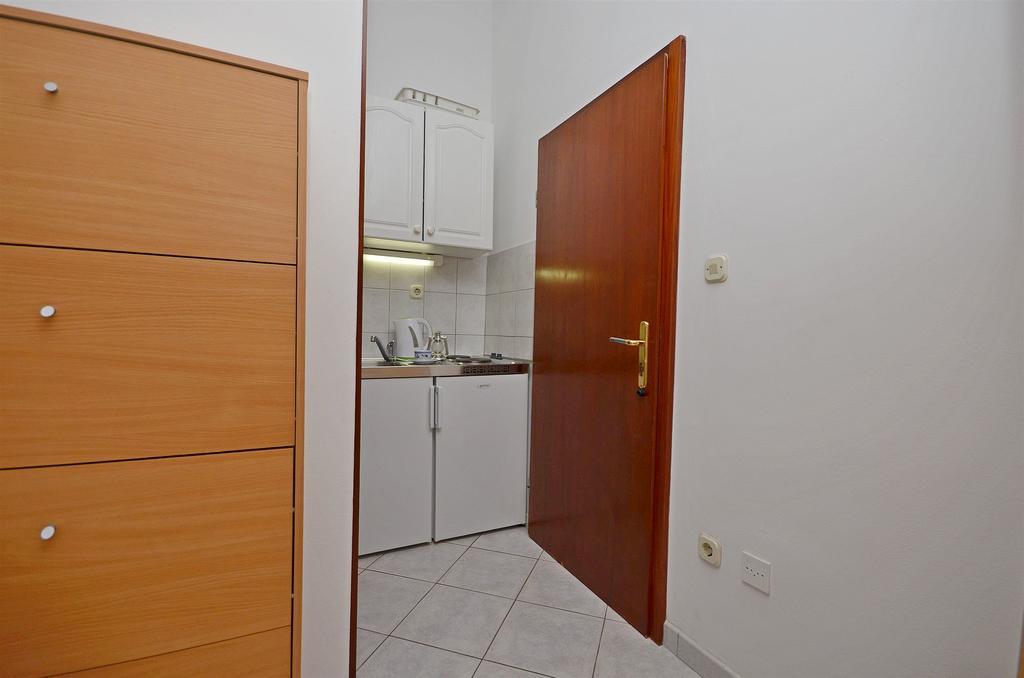 Apartments Mira Трибунь Экстерьер фото