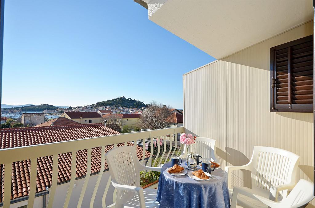 Apartments Mira Трибунь Экстерьер фото